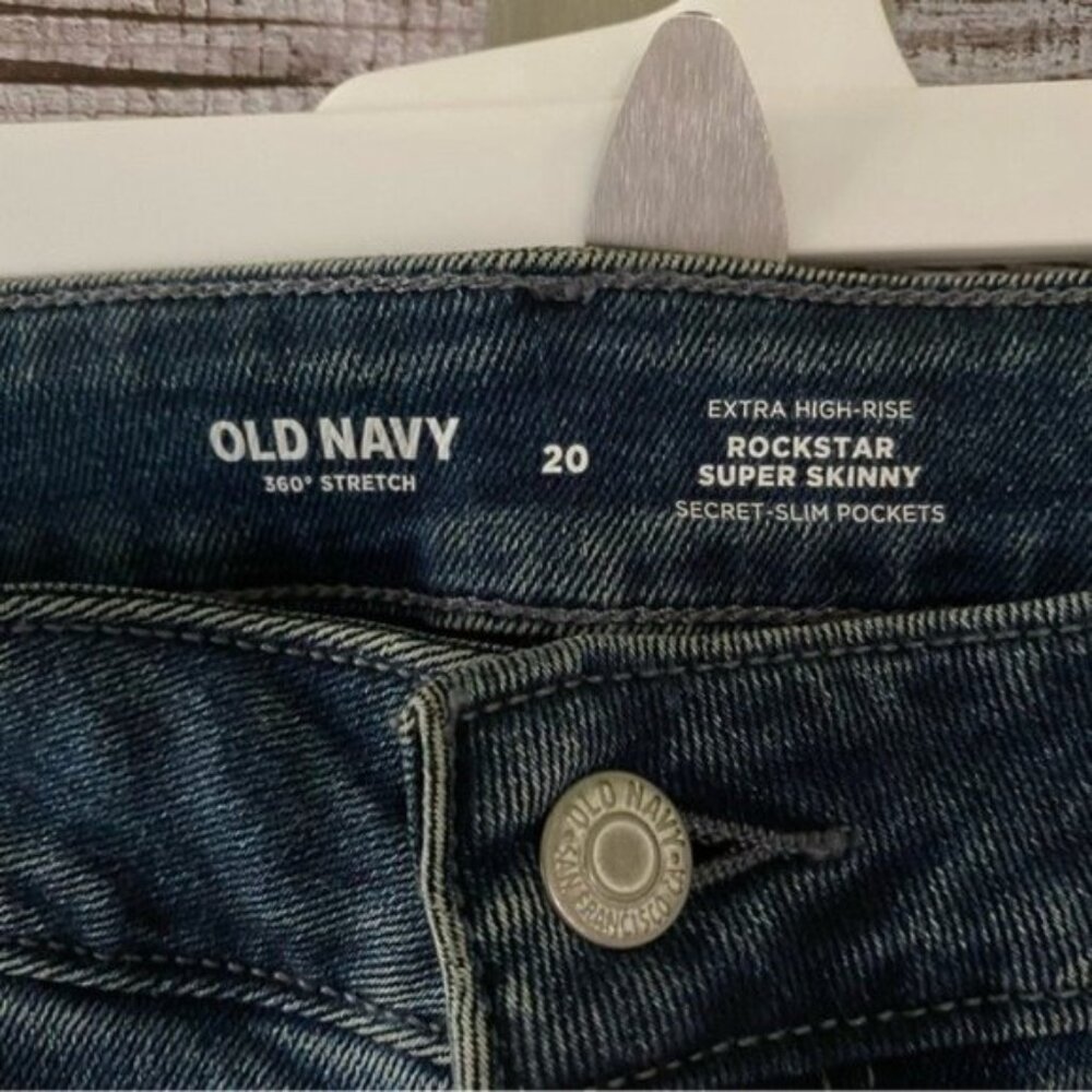 NWT Old‎ Navy Women's Extra High-Rise Rockstar Super Skinny Jeans Size 20 - Picture 10 of 13